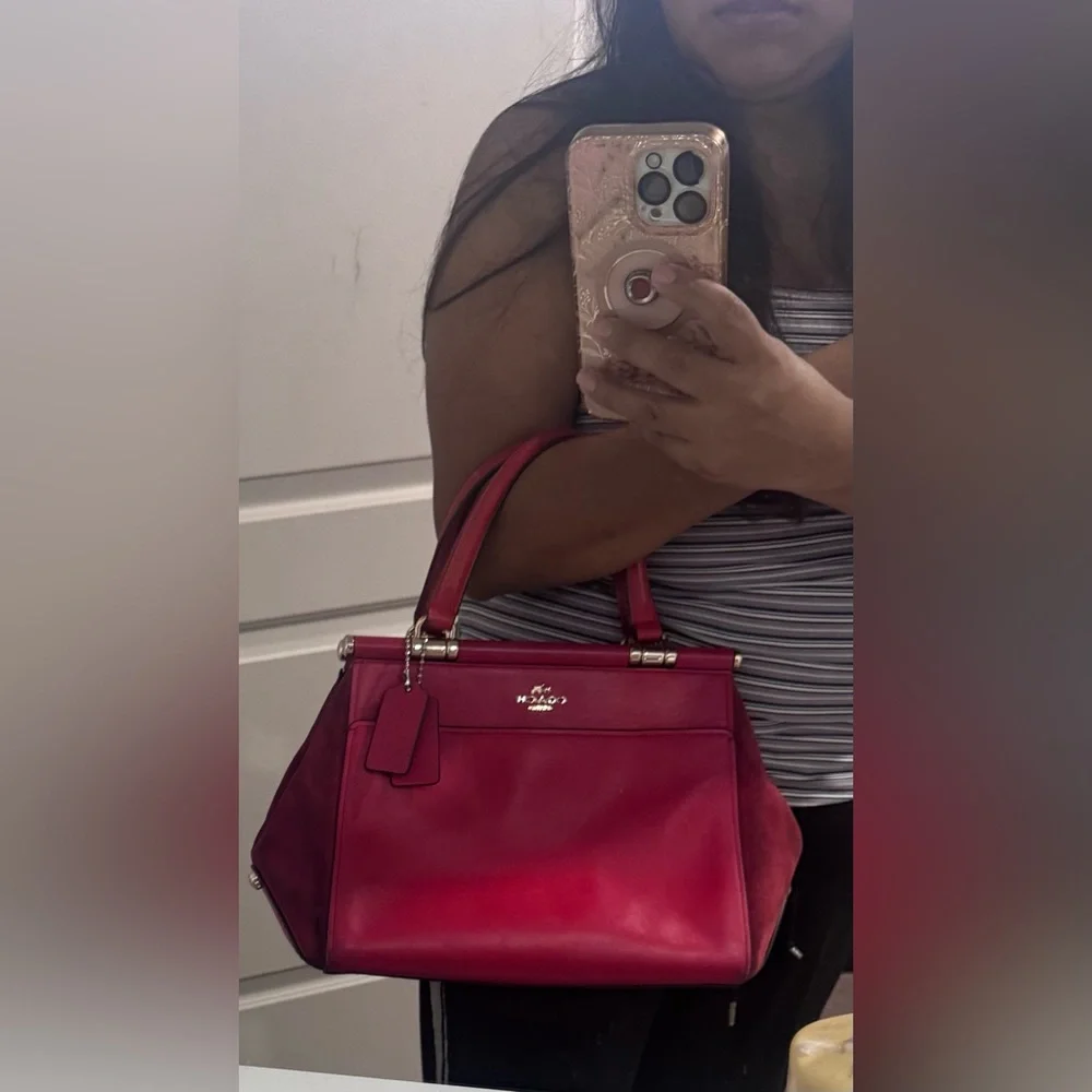 Sold!! Limited edition Coach X Selena Gomez Cherry Red Leather Satchel - Picture 14 of 16
